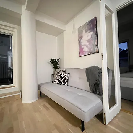 Modern With Private Terrace Apartament *